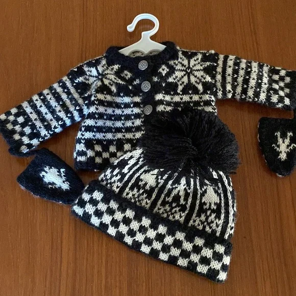 Vintage American Girl Kirsten Winter Woolen Set - Picture 2 of 12